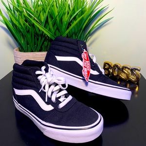 🤍🖤 Vans High Top 🖤🤍
